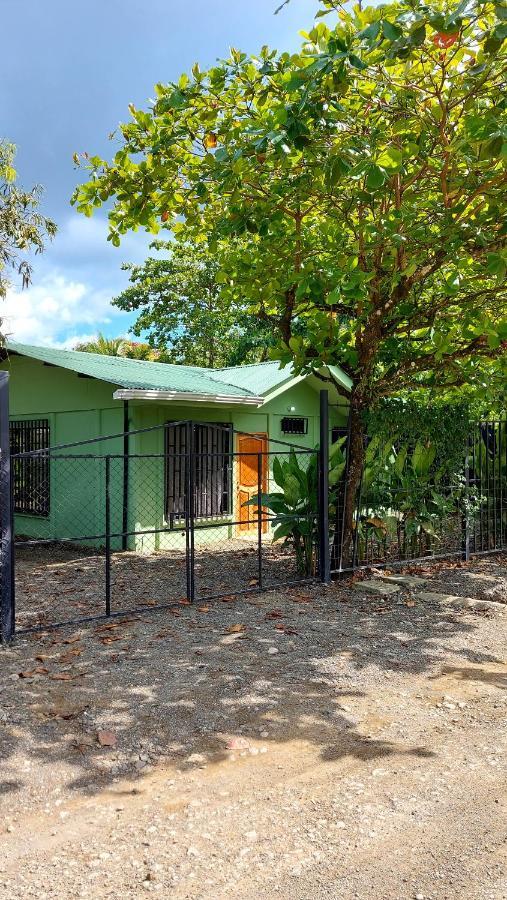 Villa Casa Bambu, Con Ac Y Wifi à Puerto Jiménez Extérieur photo